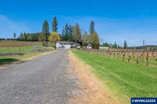25357 High Pass Rd, Junction City, OR 97448 - Photo 4