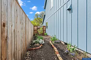 365 Casting St SE, Albany, OR 97322 - Photo 40