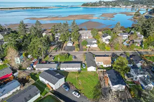 6289 SW Jetty Ave, Lincoln City, OR 97367 - Photo 2