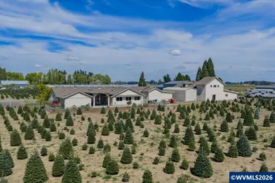 4716 Poinsettia St NE, Salem, OR 97305 - Photo 40