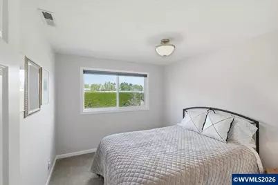 4716 Poinsettia St NE, Salem, OR 97305 - Photo 36