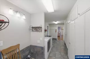 4716 Poinsettia St NE, Salem, OR 97305 - Photo 38