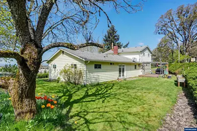 33724 Viewcrest Dr NE, Albany, OR 97322 - Photo 32