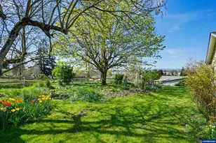 33724 Viewcrest Dr NE, Albany, OR 97322 - Photo 34