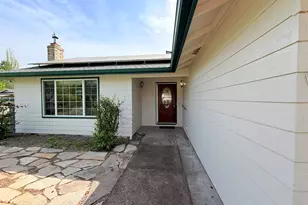 2427 NW Wayland St, Corvallis, OR 97330 - Photo 6
