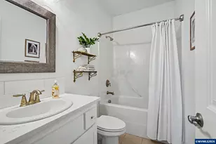 3365 Darrin St NW, Salem, OR 97304 - Photo 4