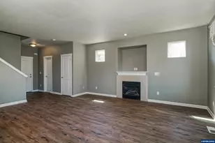 1478 SE Gifford St, Salem, OR 97317 - Photo 6