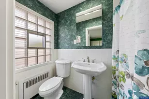 693 SW Hayter St, Dallas, OR 97338 - Photo 20