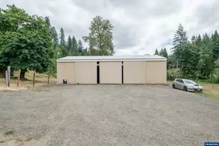 42051 Clark Smith Dr, Lebanon, OR 97355 - Photo 16