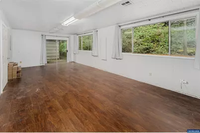 203 5th Av, Sweet Home, OR 97386 - Photo 6