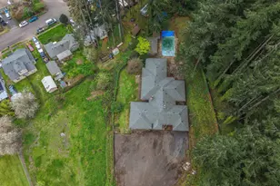 203 5th Ave, Sweet Home, OR 97386 - Photo 22