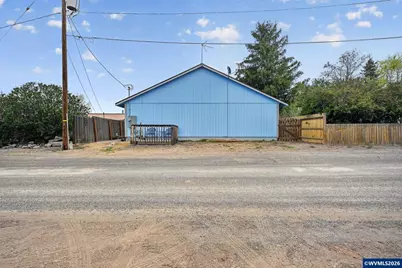 817 2nd Av, Culver, OR 97734 - Photo 30