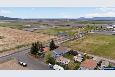 817 2nd Av, Culver, OR 97734 - Photo 26