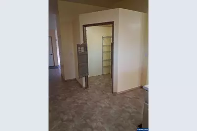 817 2nd Av, Culver, OR 97734 - Photo 8
