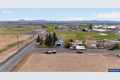 817 2nd Av, Culver, OR 97734 - Photo 32