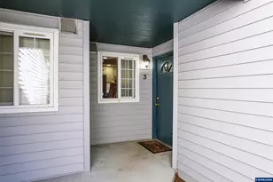 4001 12th Cufoff #5 St SE, Salem, OR 97302 - Photo 2