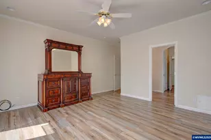 1615 Sisters Ct NW, Salem, OR 97304 - Photo 14