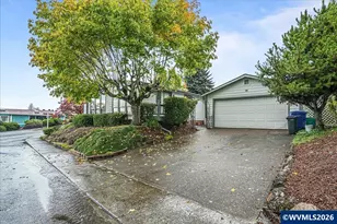 2120 Robins Ln SE, Salem, OR 97306 - Photo 4