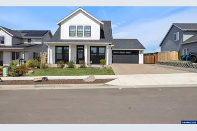 835 Reagan St, Mount Angel, OR 97362 - Photo 2
