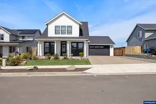 835 Reagan St, Mount Angel, OR 97362 - Photo 2
