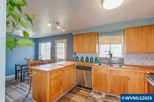 1218 SW Bryson St, Dallas, OR 97338 - Photo 12