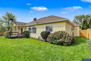 860 N 2nd St, Silverton, OR 97381 - Photo 42