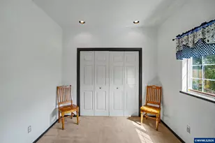 860 N 2nd St, Silverton, OR 97381 - Photo 30