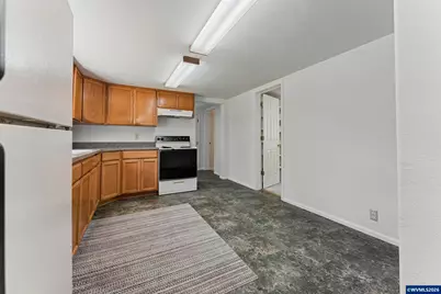 42705 North River Dr, Sweet Home, OR 97386 - Photo 12