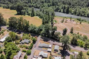 42705 N River Dr, Sweet Home, OR 97386 - Photo 4