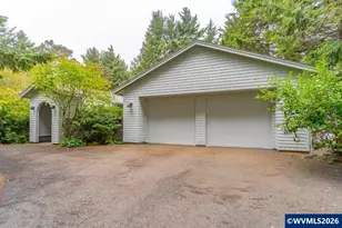 108 Ridge Crest Rd, Gleneden Beach, OR 97388 - Photo 2