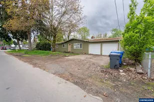 465 36th Ave NE, Salem, OR 97305 - Photo 2