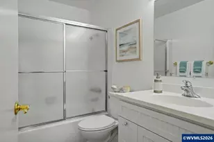2465 Crestview Dr S, Salem, OR 97302 - Photo 20