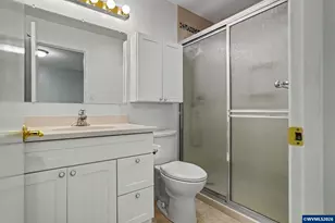 2465 Crestview Dr S, Salem, OR 97302 - Photo 30