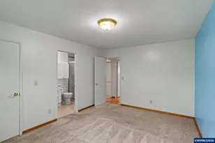 2465 Crestview Dr S, Salem, OR 97302 - Photo 20