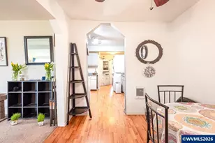 705 W B St, Lebanon, OR 97355 - Photo 14