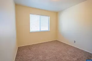 771 Woodland Acres Ln, Eugene, OR 97402 - Photo 22
