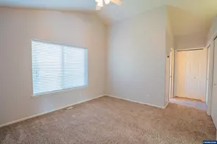 771 Woodland Acres Ln, Eugene, OR 97402 - Photo 6