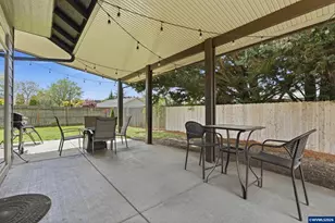 301 SW Bell Dr, Dallas, OR 97338 - Photo 24