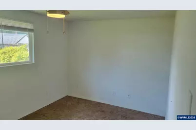 945 N 4th St, Aumsville, OR 97325 - Photo 10