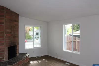 6259 Chapman Pl SE, Albany, OR 97321 - Photo 4