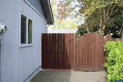 6259 Chapman Pl SE, Albany, OR 97321 - Photo 20