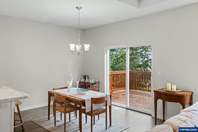 415 NW 6th St, Willamina, OR 97396 - Photo 10