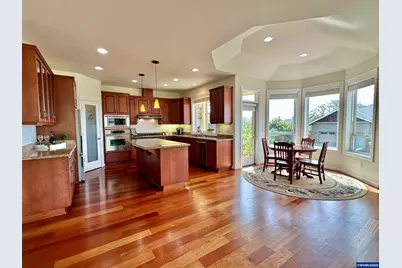 3670 NW Goldfinch Dr, Corvallis, OR 97330 - Photo 6