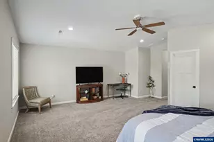 160 Salem Heights Ave S, Salem, OR 97302 - Photo 30