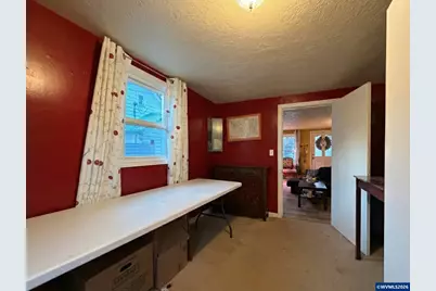 1018 7th St NW, Salem, OR 97304 - Photo 12