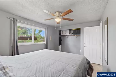 244 Honeysuckle St, Lebanon, OR 97355 - Photo 20