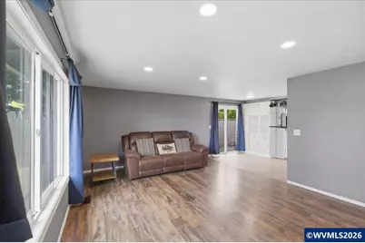 244 Honeysuckle St, Lebanon, OR 97355 - Photo 16