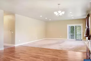 3571 Anchor Ct NE, Salem, OR 97305 - Photo 6