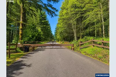 62710 Wagon Wheel Dr, Saint Helens, OR 97051 - Photo 2