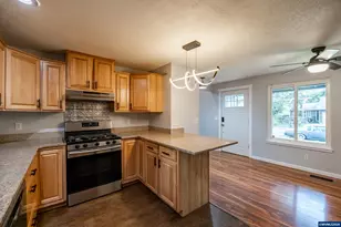 317 Vincent St, Philomath, OR 97370 - Photo 14